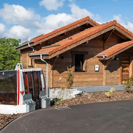 - 8 Pers - Jacuzzi - Sauna - Pétanque Chalet *