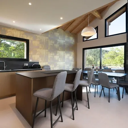- 8 Pers - Jacuzzi - Sauna - Pétanque Chalet Gérardmer
