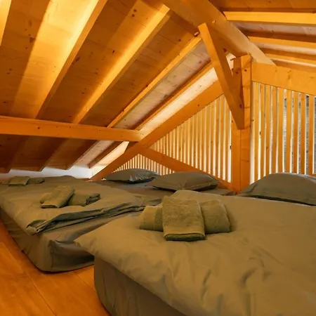 Σαλέ Covered Hot Tub Sauna Mountain Views
